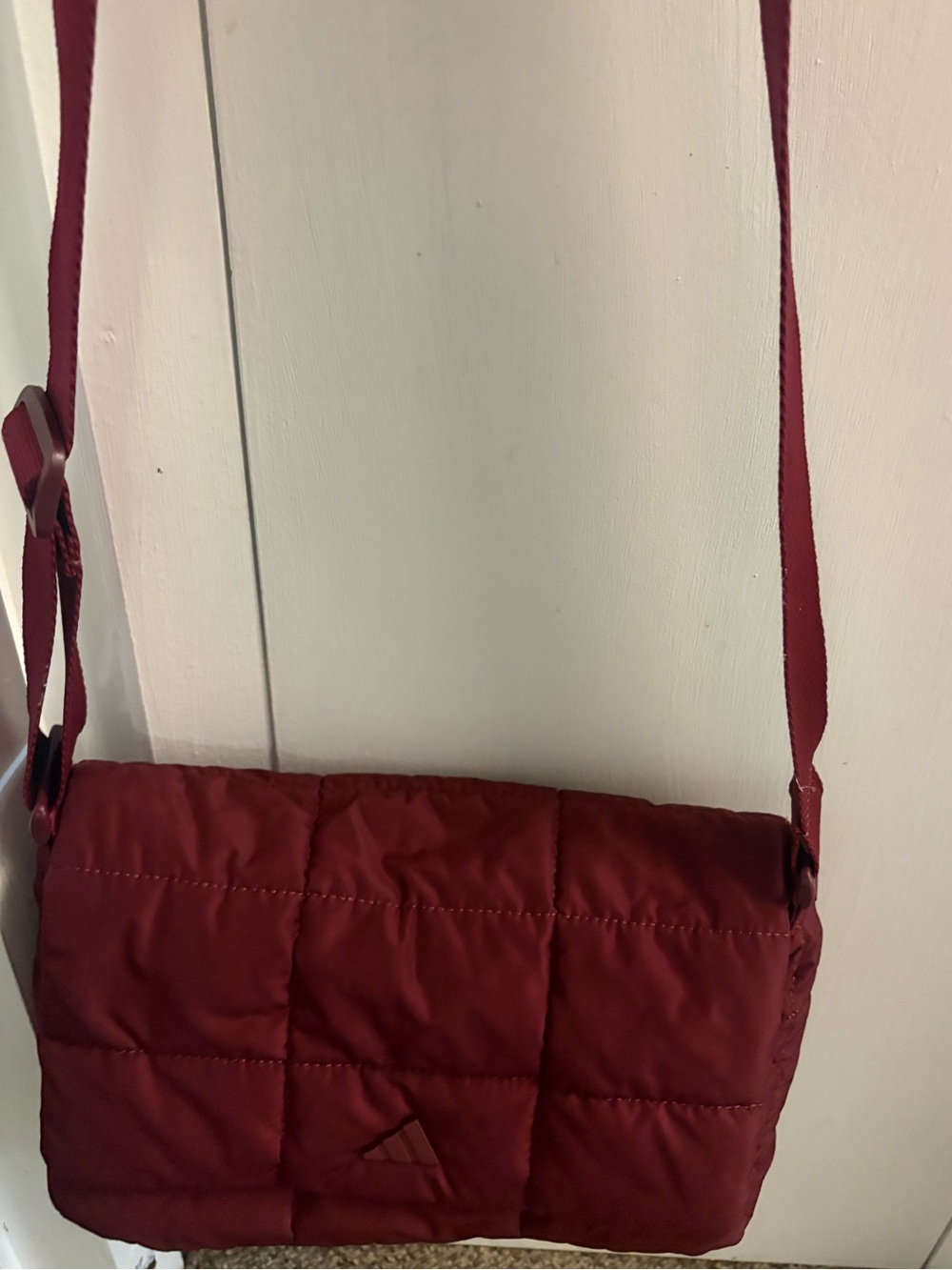 Women’s Adidas Burgundy Quilted Crossbody Purse Pre Owned